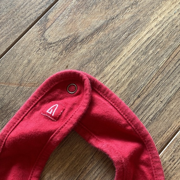 Alabama bib - Picture 2 of 3